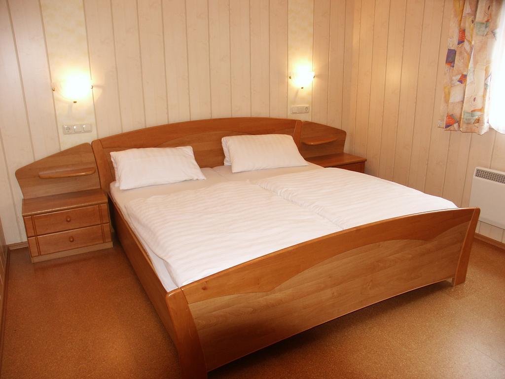 Gaestehaus Leithen باد بيرنباخ المظهر الخارجي الصورة