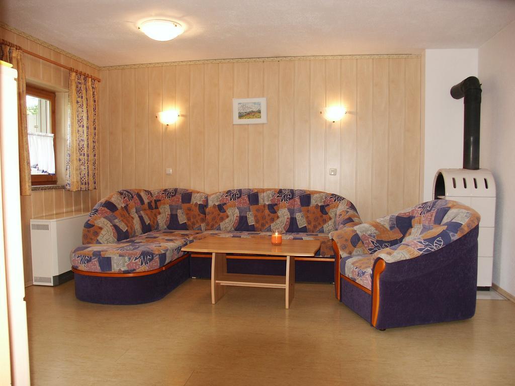 Gaestehaus Leithen باد بيرنباخ المظهر الخارجي الصورة